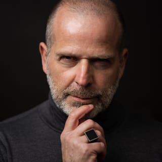 Dr. Axel Schumacher