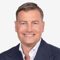 Dr. Yorck Nelius