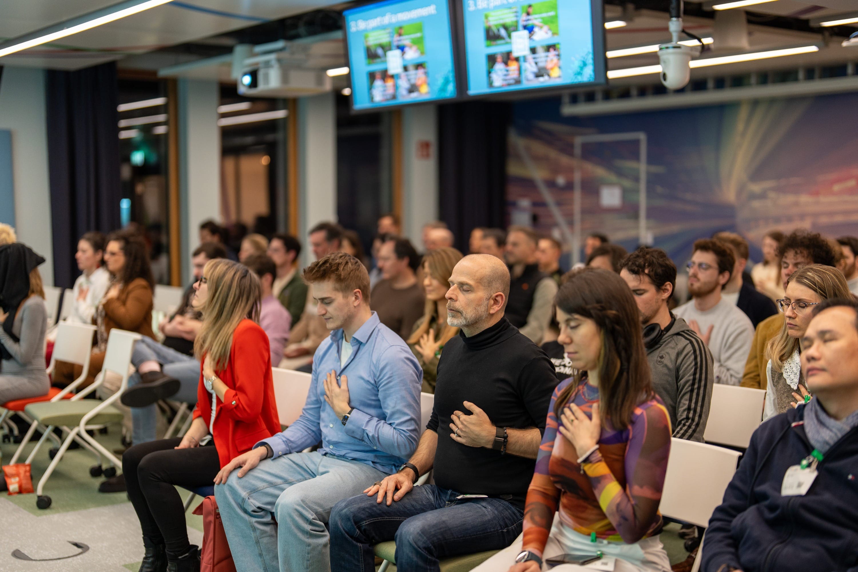 Mental Health in the Digital Age: Perspectives from Experts